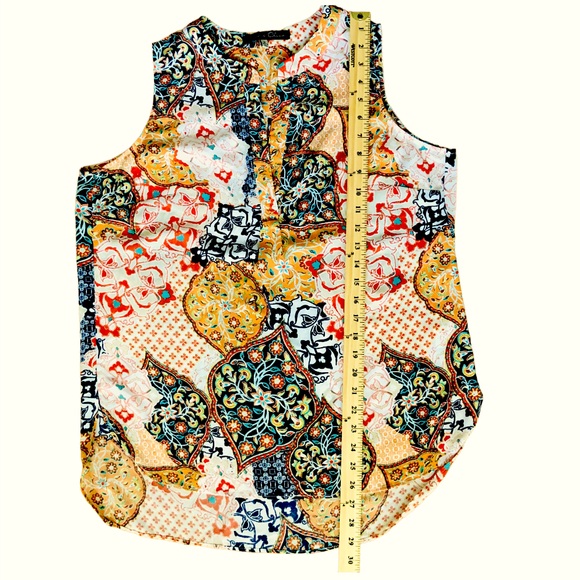 Rose & Olive Top - Picture 7 of 12